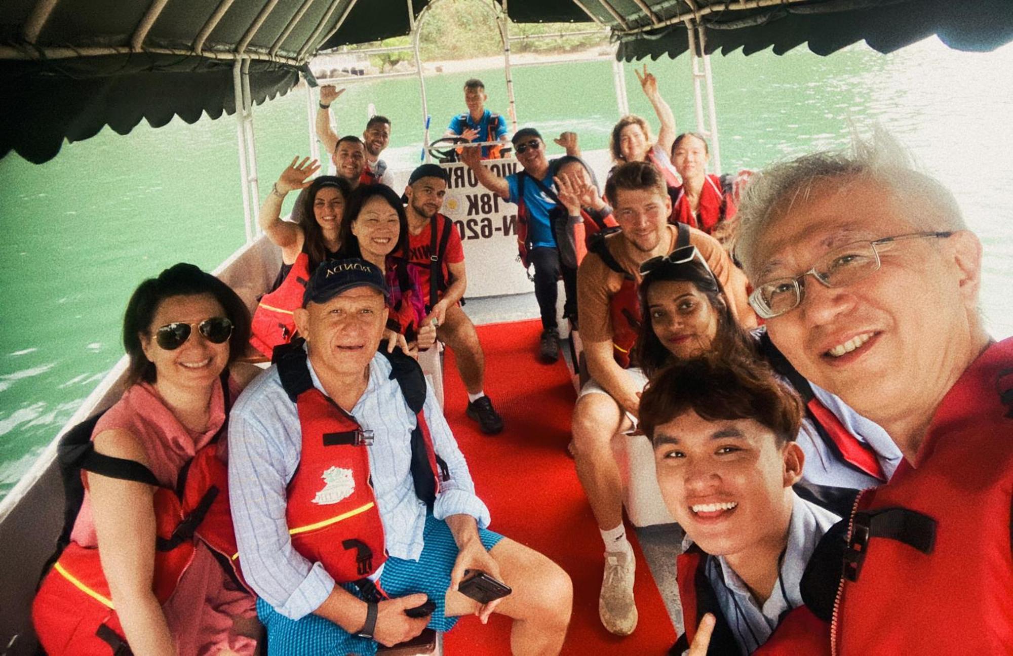 Отель Halong Arcadia Cruise Халонг Экстерьер фото
